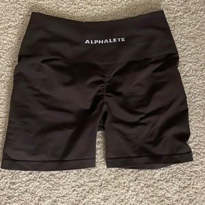 Alphalete brown shorts